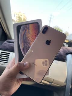 iphone xs max pta approved complet saman good