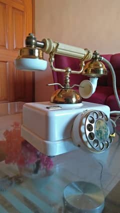 Vintage dialer telephone