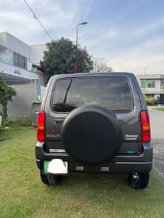 Suzuki Jimny 2010