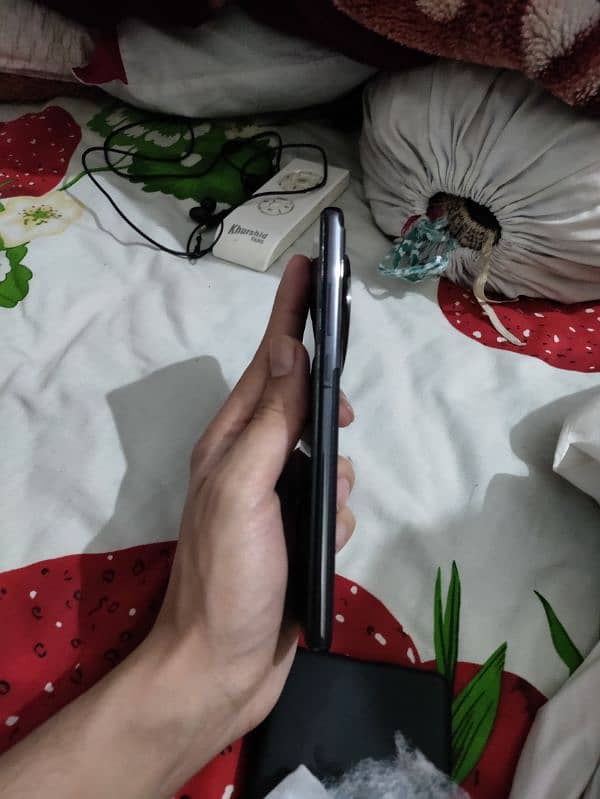OnePlus 12 new condition Complete Box 3