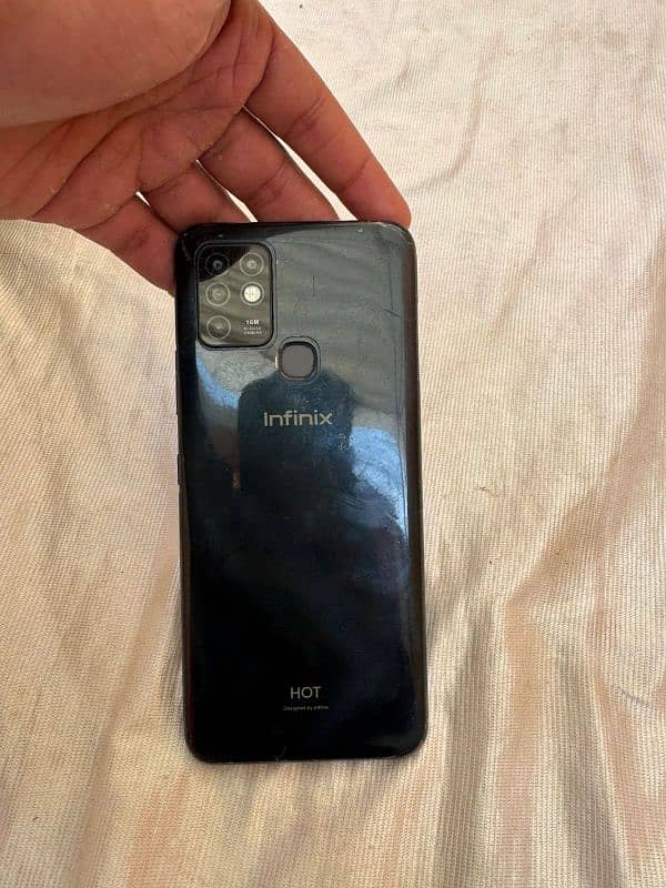 Infinix Hot 10 6/128 With Original Box 0