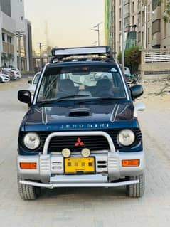 Mitsubishi Pajero Model 1995/09