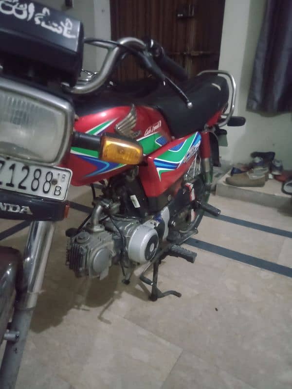 Honda CD 70  2018 model 2