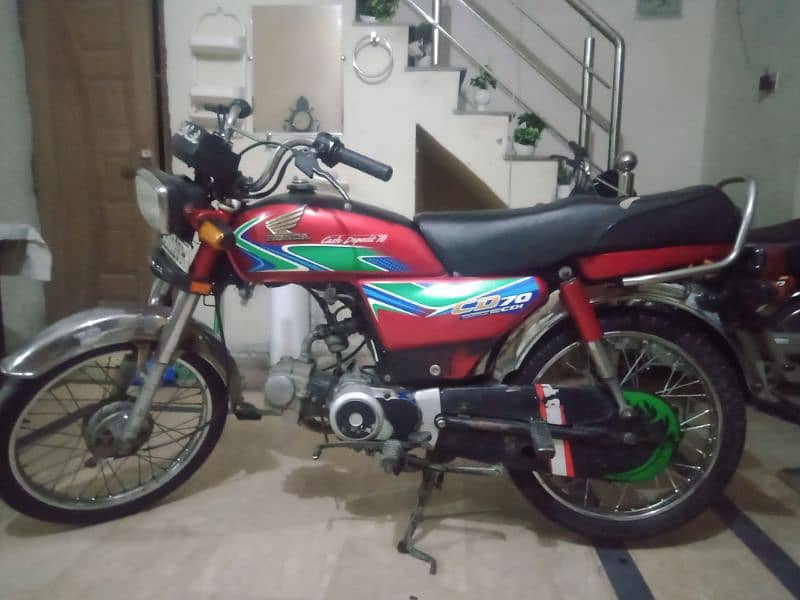 Honda CD 70  2018 model 5