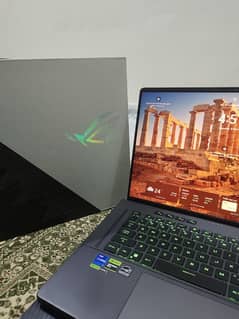 ASUS ROG Zephyrus G16 i7 13th gen RTX 4060 gaming laptop