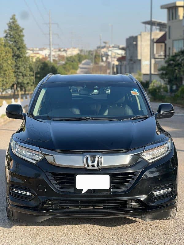 Honda Vezel Z Sensing Model 2018 Import 2023 - Unregistered 4