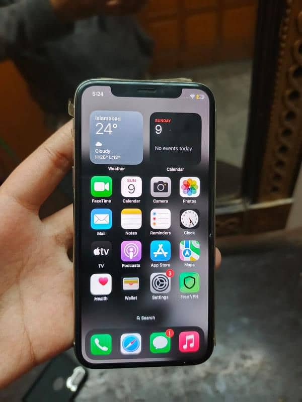 Iphone x 64 gb non pta factory unlock 11