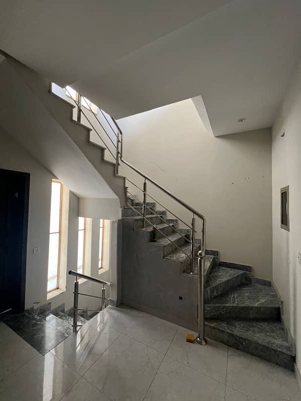 5 Marla House For Rent G Block Phase 2 Bahria Orchard Lahore 50k Rent 23