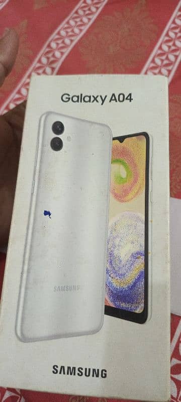 samsung A04 Or Samsung Dous 0