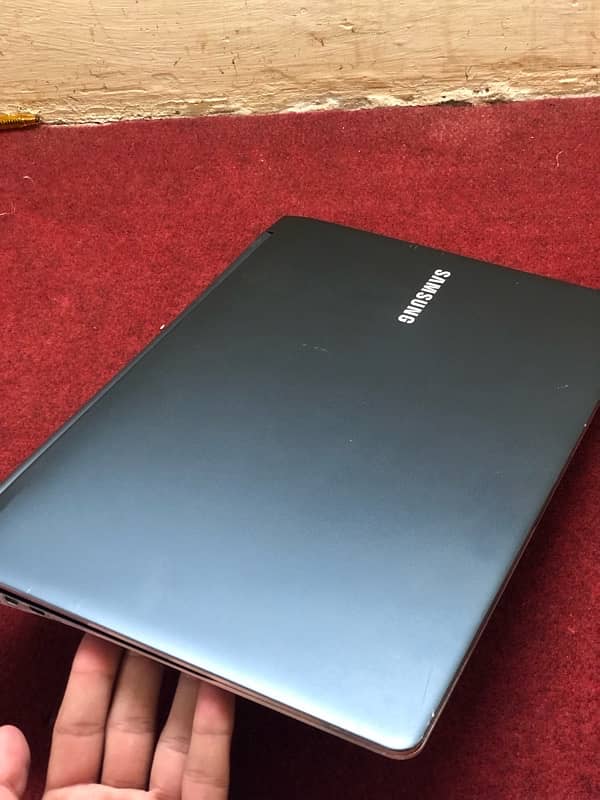 samsung laptop core-i5 1