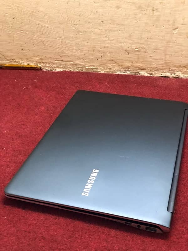 samsung laptop core-i5 7