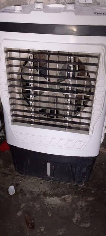 Best air cooler with best cooling pads 4