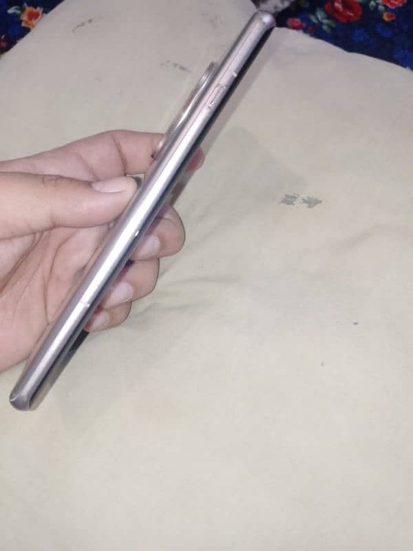 Oneplus 12r/Ace 3 10/10 condition non pta 7