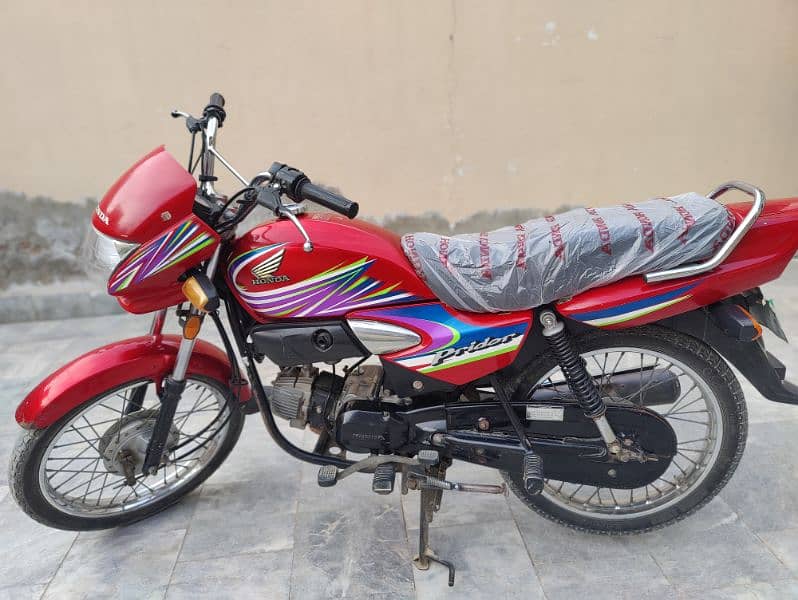 Honda Pridor 100cc in Lush Condition 2