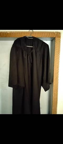 teacher gown  and cap and convoctian gon