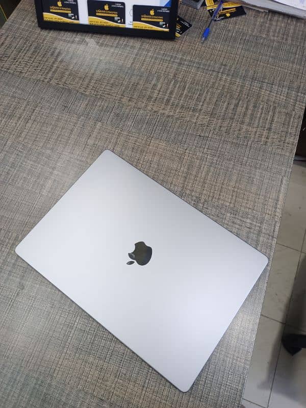 MACBOOK PRO M1 2021 16 INCH 16GB RAM 1TB SSD 8 CYCLE 100 HEALTH 10