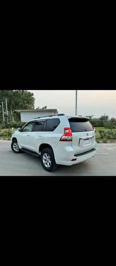 Toyota Land Cruiser 2012