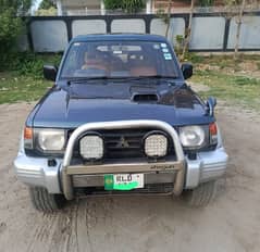 Mitsubishi Pajero 1994