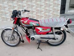 Honda 125 Model 2023 Fresh condition All Punjab number Laga Howa ha