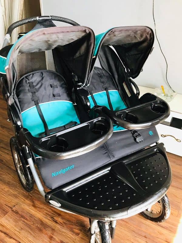 Twin Stroller 3