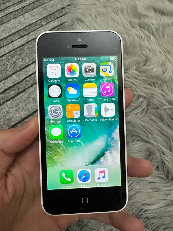 iPhone 5c | Collectible Condition! 7