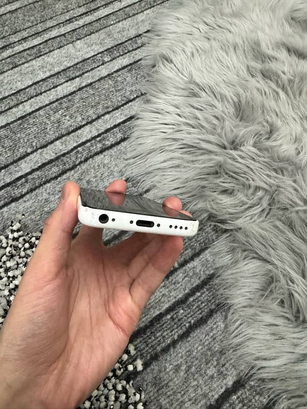 iPhone 5c | Collectible Condition! 10