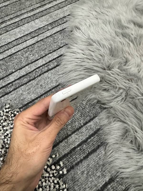 iPhone 5c | Collectible Condition! 12