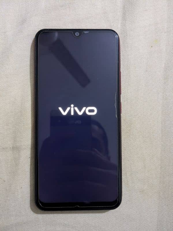 vivo Y11 3/32 with Charger 1