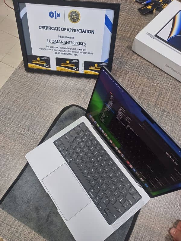 BEST PRICE MACBOOK PRO M2 2023 14 INCH 16GB RAM 512GB PLUS TYPE C HUB 0