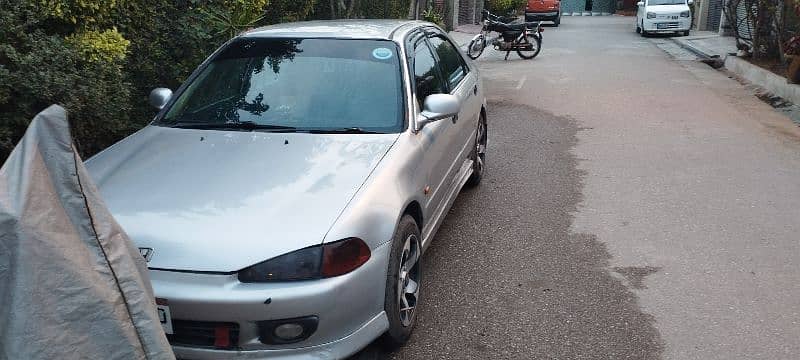 Honda Civic EXi 1995 18