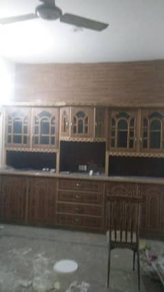 college road nazd aljanat shadi hall seprate gate lower portion main road qareeb nazd prk