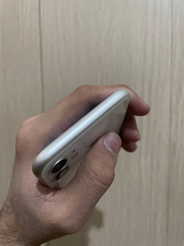 iPhone 11 1