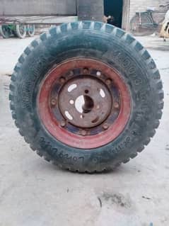 Riksha tire