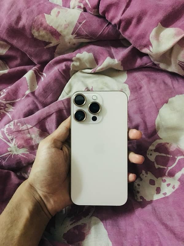 iPhone XR. convert to 16. pro max. non pta 1