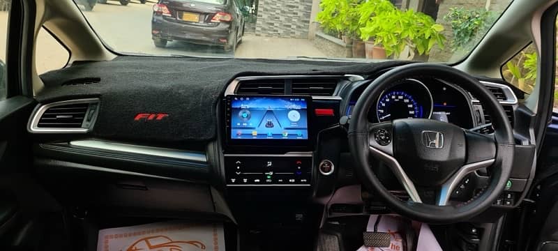 Honda Fit Hybrid 2017 5