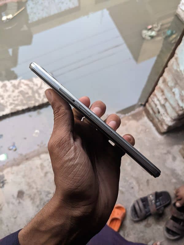 Infinix hot 12 5