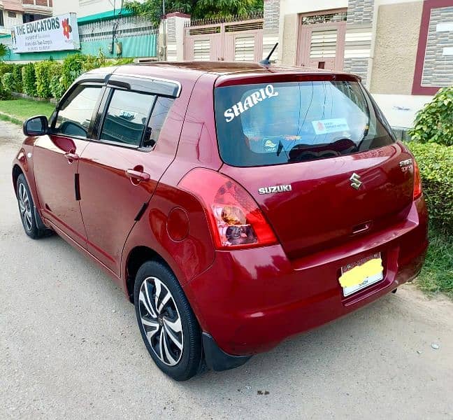 Suzuki Swift DLX Model 2011 Navigation 2