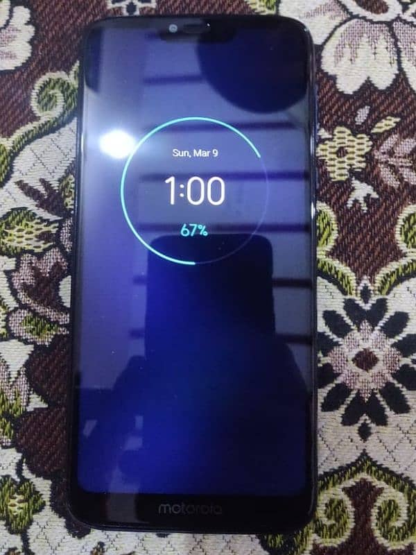 Motorola G7 Power 1