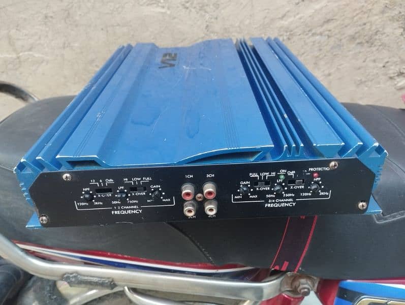 v12 car amplifier 1