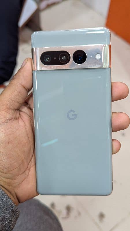 Google pixel 7pro contact no 03171055126 6