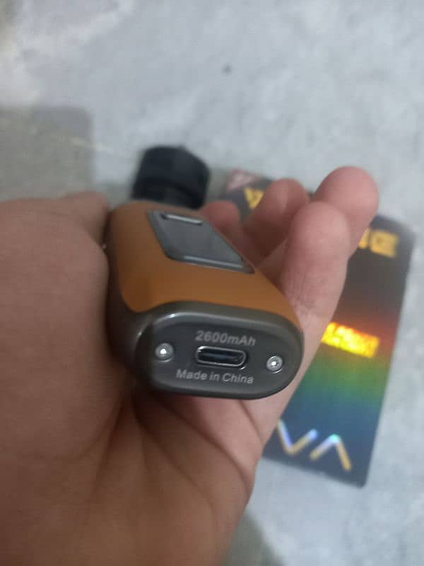 OXVA BPRIME VAPE 2600 MAH BRAND NEW FEW DAYS USED WITH NEW COIL BOX 2