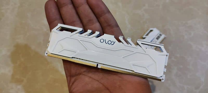 oloy 8gb ddr4 ram heatsink 0