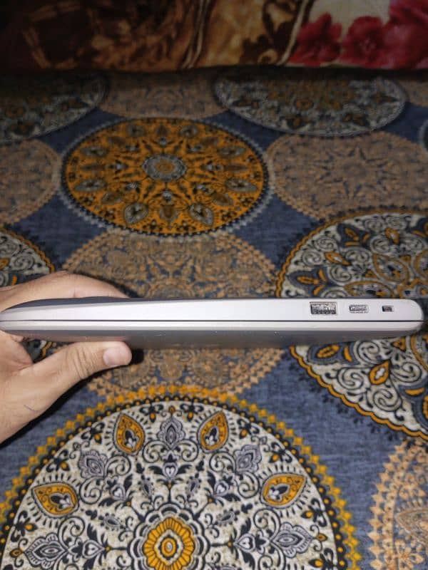 chromebook 11 g8 with touch screen android 13 2