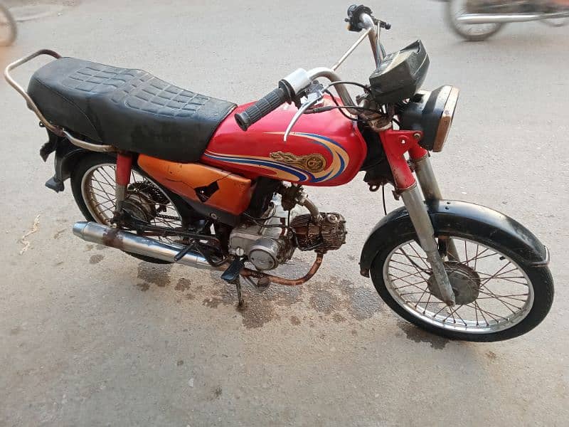 dhoom bike saf sutri shiny nut to nut original condition 5