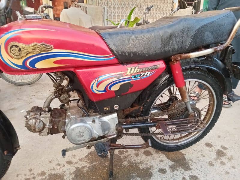 dhoom bike saf sutri shiny nut to nut original condition 8