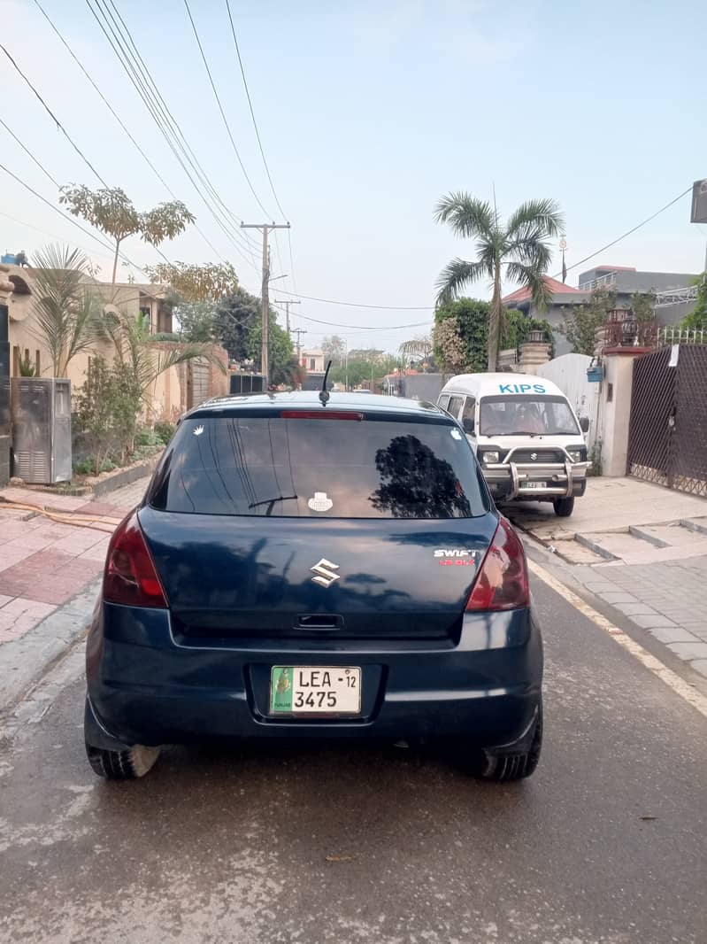 Suzuki Swift 2012 9