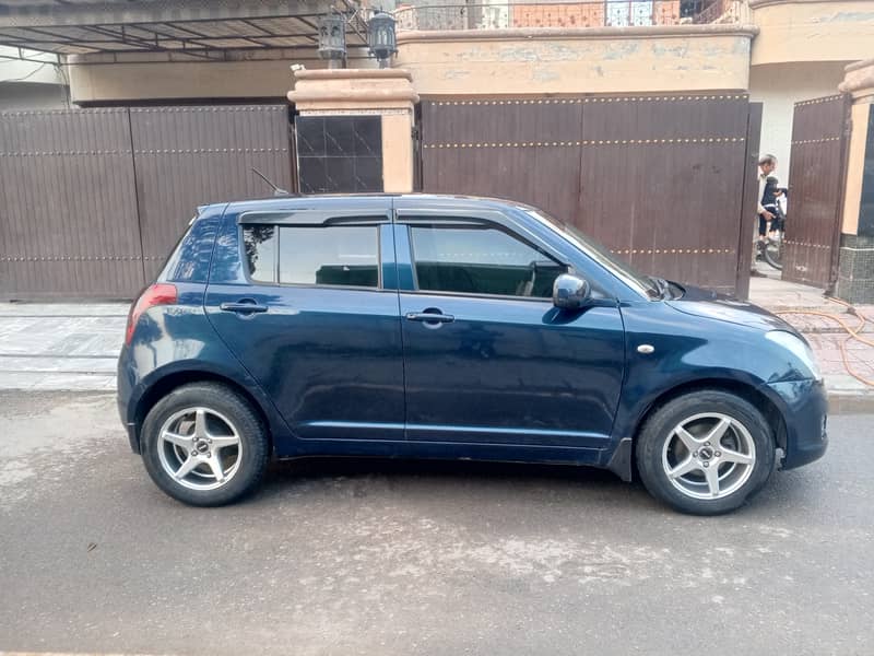 Suzuki Swift 2012 11