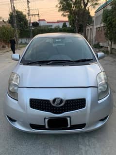 Toyota Vitz 2006