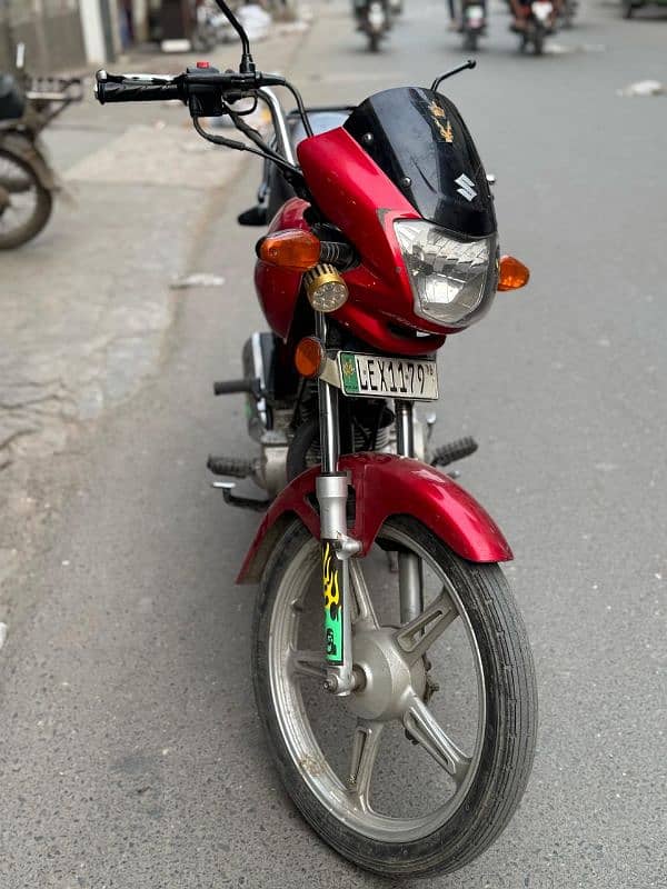 Suzuki gd110s red colour self start good conditoon 2016 model 5