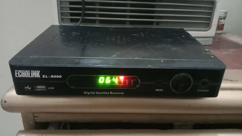 Echo Link Dish receiver Model EL9090 2